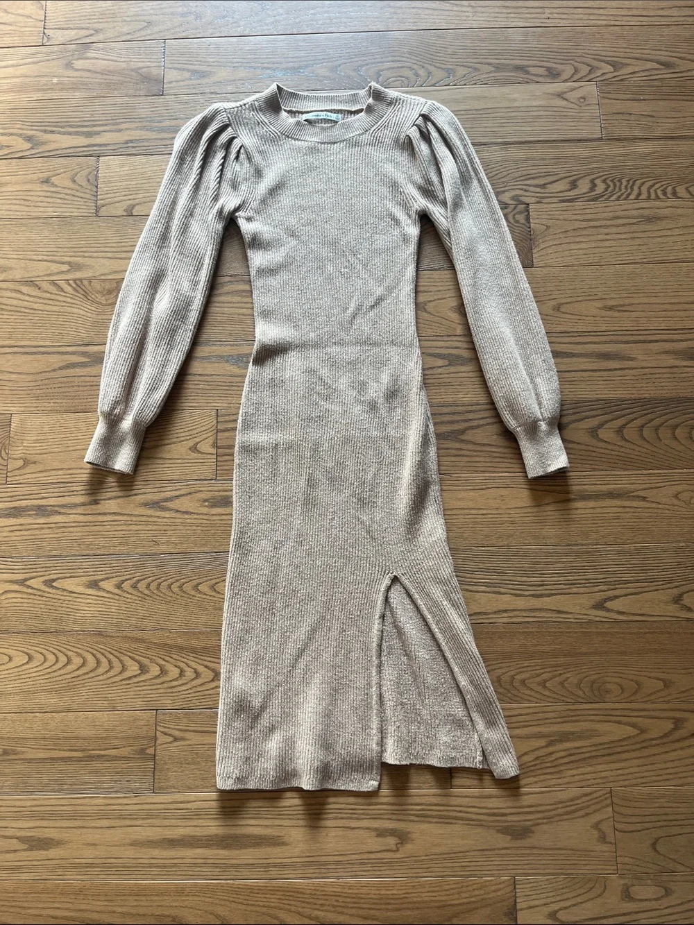 Abercrombie & Fitch Beige Ribbed Maxi Dress with Side Slit and Puff Sleeves